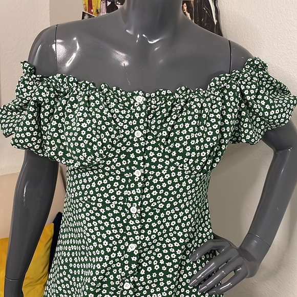 PIERAN Floral Mini Dress | Green | Medium - Picture 2 of 9